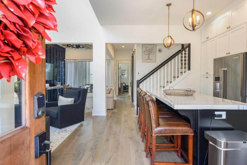 11189 Serenbe Lane - Photo 1