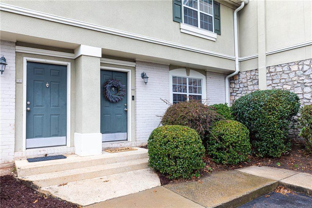 6900 Roswell Road - Photo 1