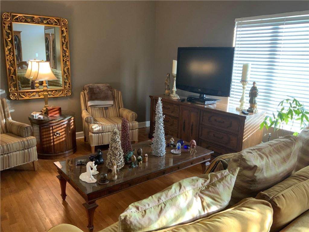 2161 Peachtree Road - Photo 1