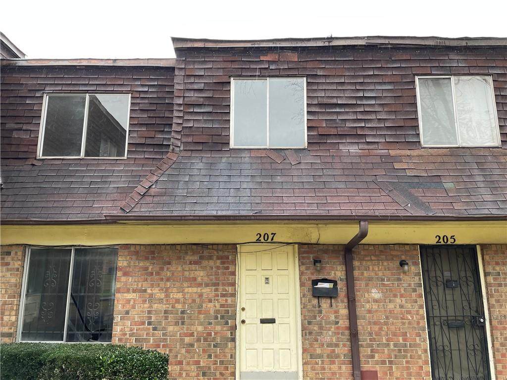 207 Peyton Place - Photo 1