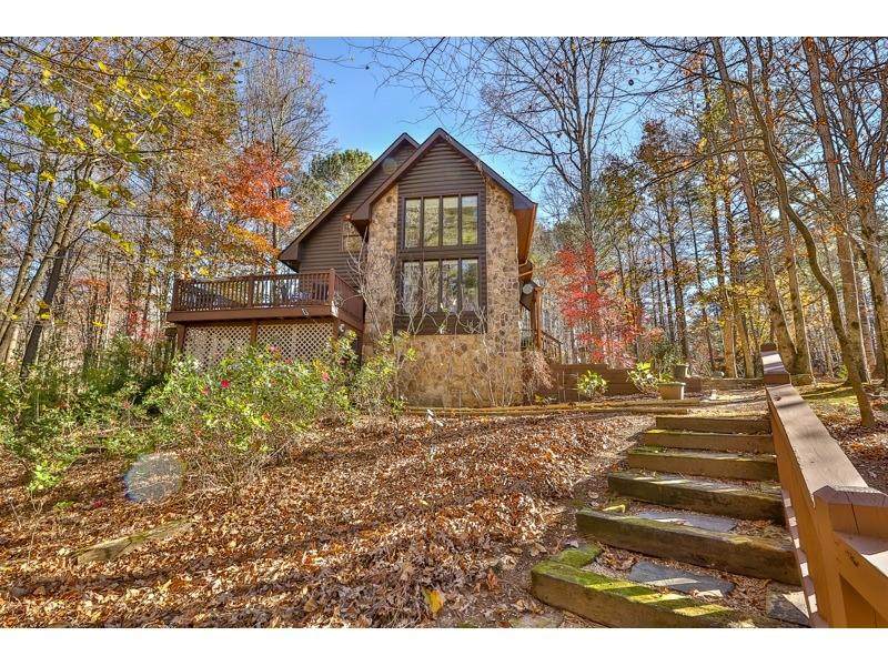 104 White Oak Drive - Photo 1