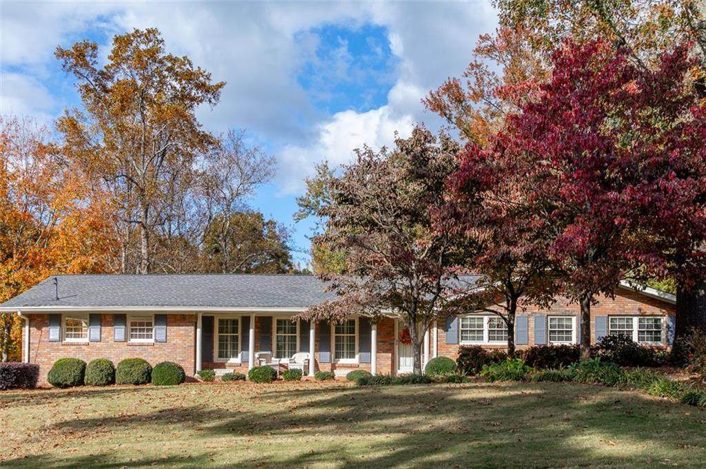 246 Angla Drive - Photo 1