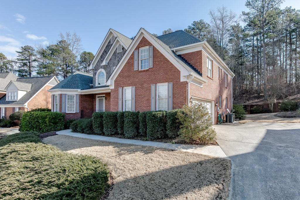 3383 Forestwood Drive - Photo 1