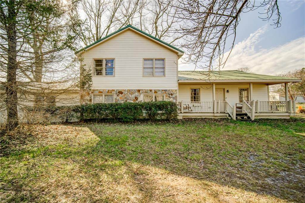 887 Worley Crossroads - Photo 1