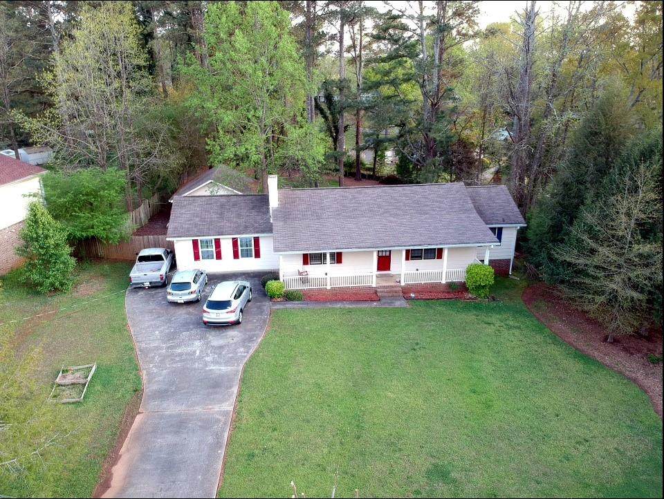 417 Sancho Drive - Photo 1