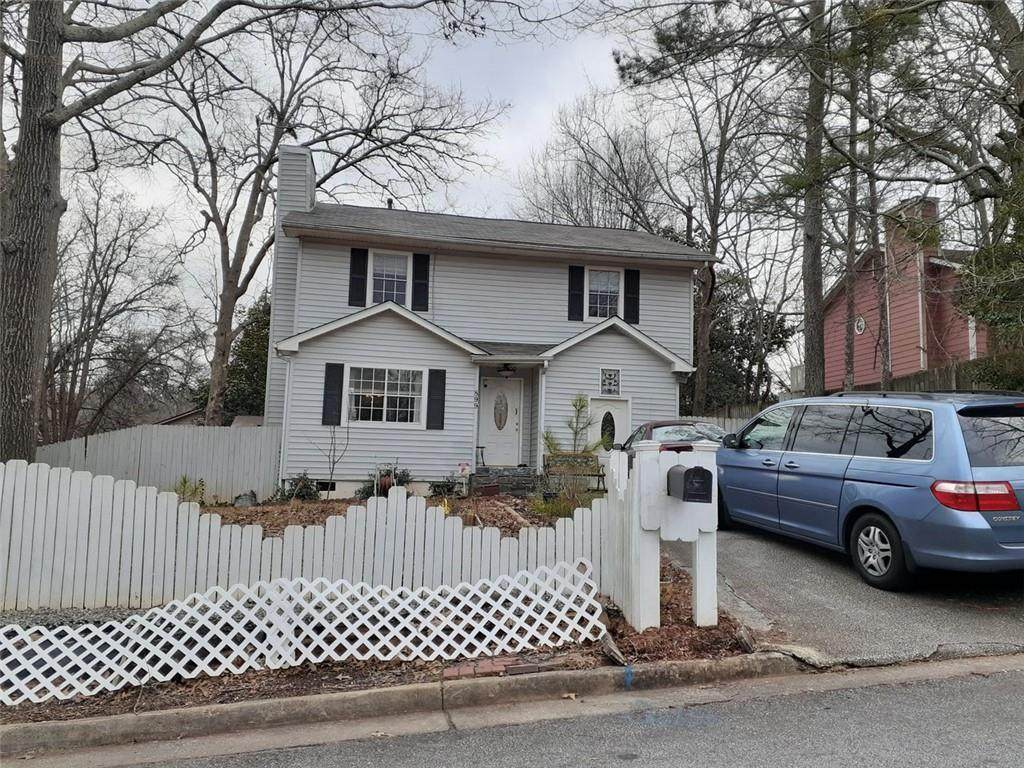 899 Second Street - Photo 1