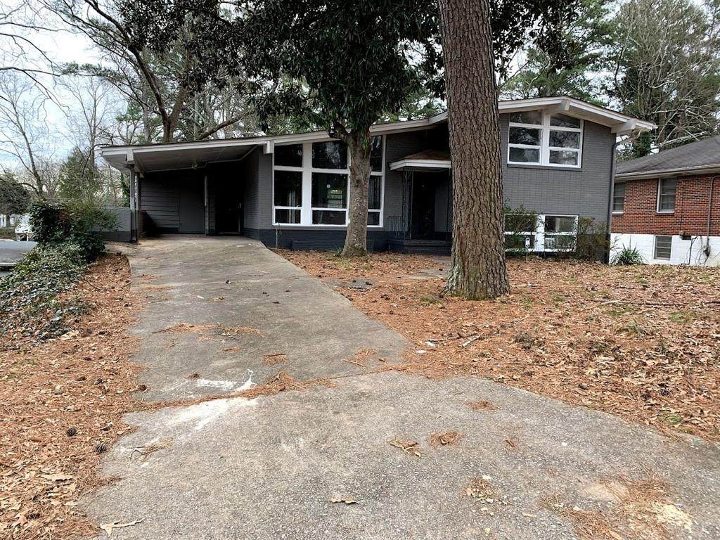 675 Albert Street - Photo 1