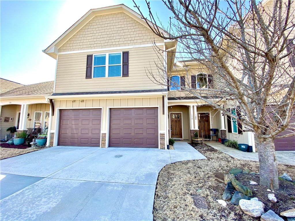 174 Village Drive - Photo 1