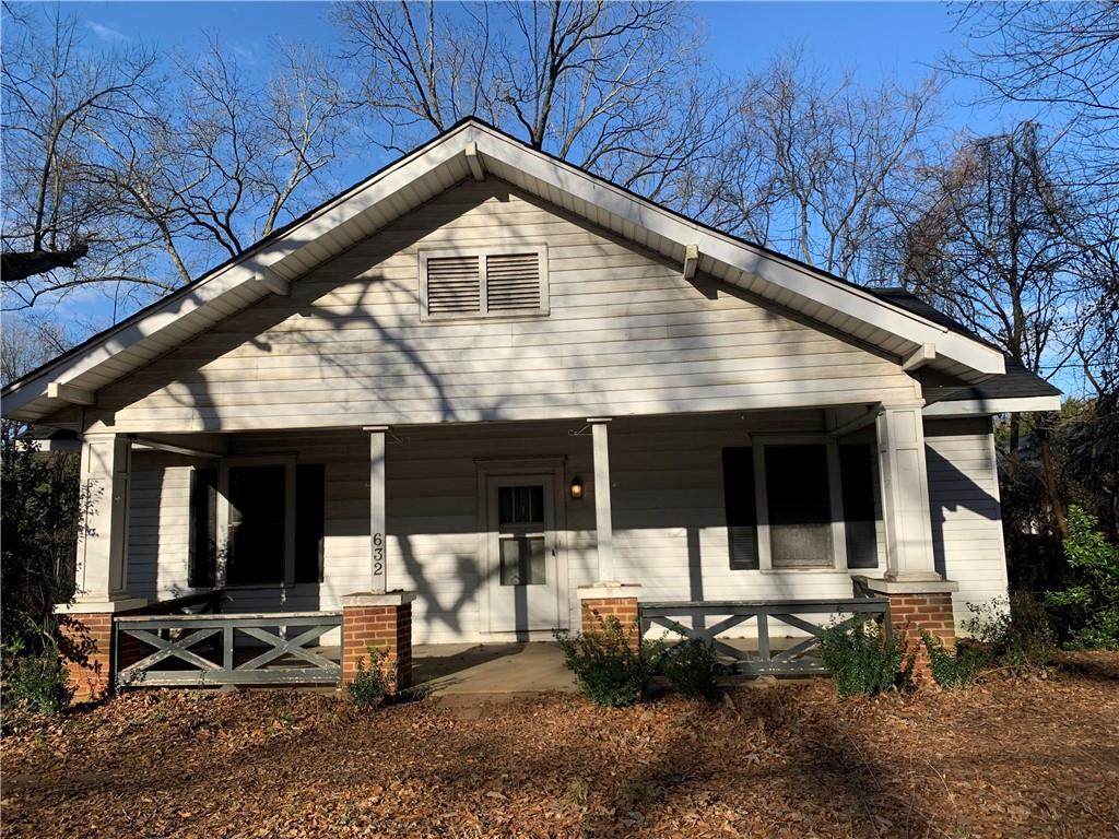 632 Kennesaw Avenue - Photo 1