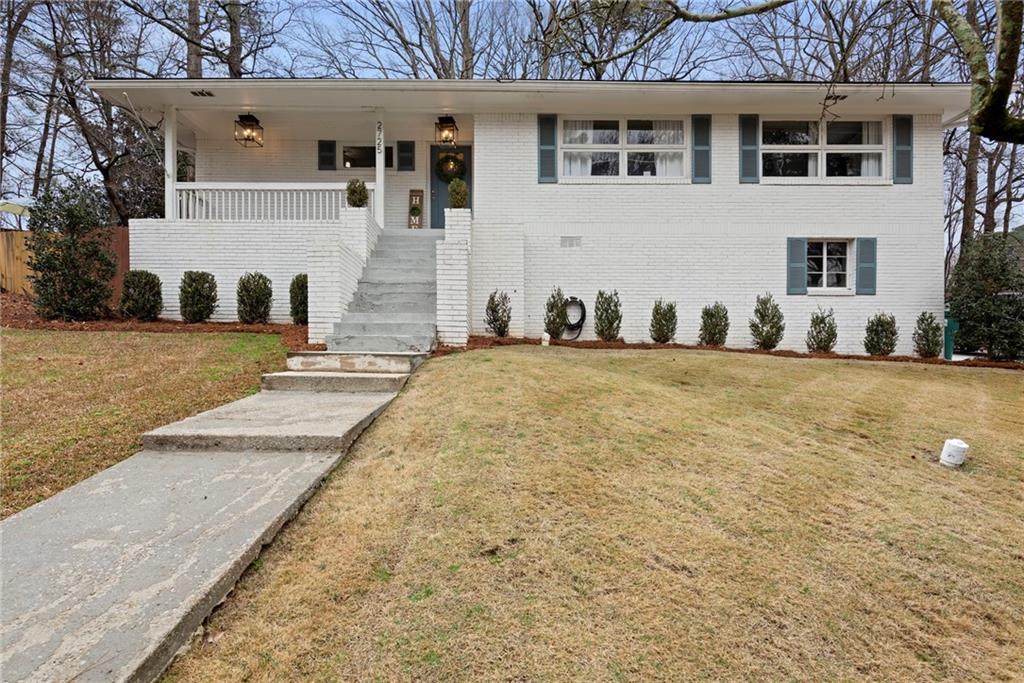 2725 Stonecreek Road - Photo 1