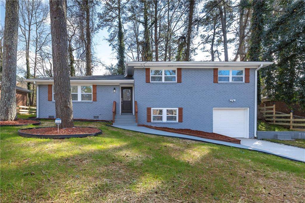 2543 Fontaine Circle - Photo 1
