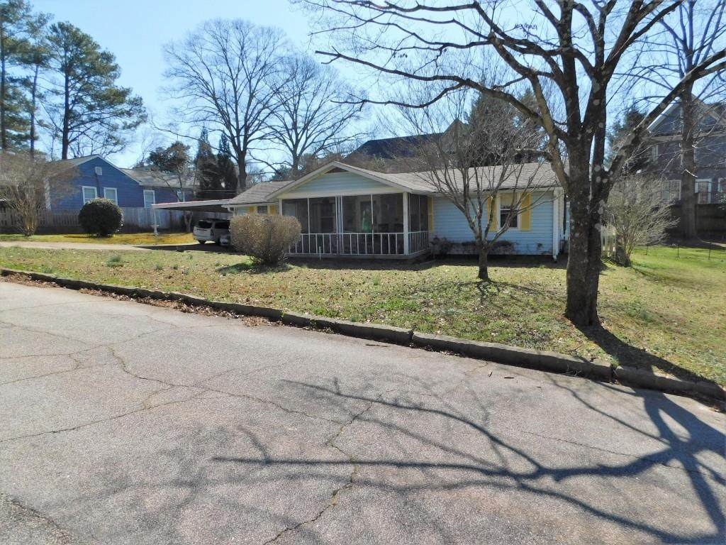 1627 Wainwright Drive - Photo 1