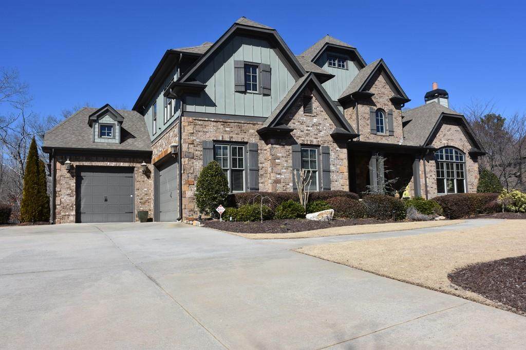 2354 Northern Oak Drive - Photo 1