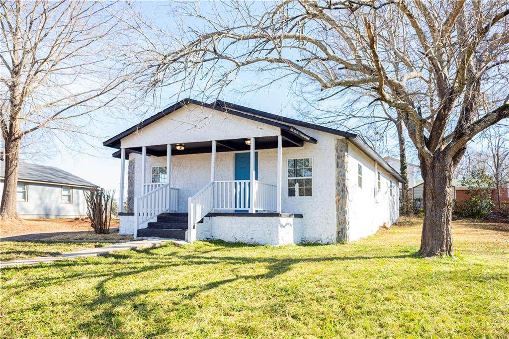 604 Circus Street - Photo 1