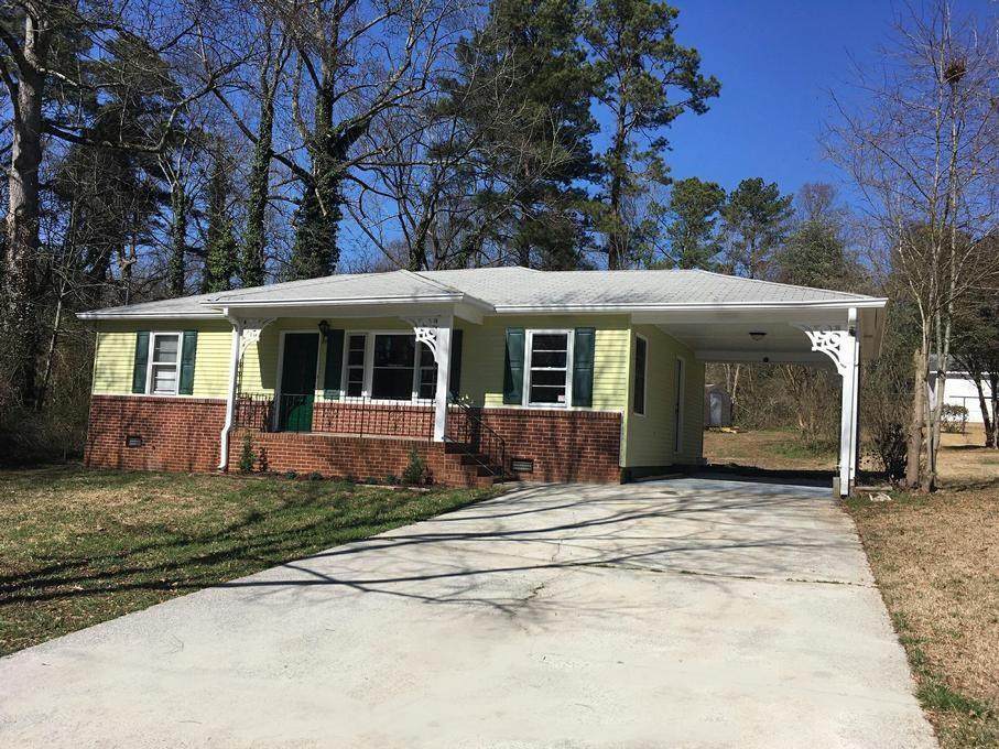 1592 Pendley Drive - Photo 1