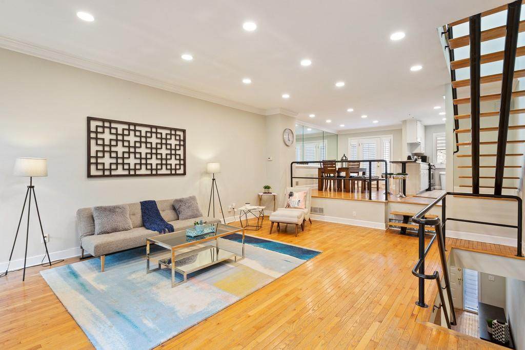 1467 Monroe Drive - Photo 1
