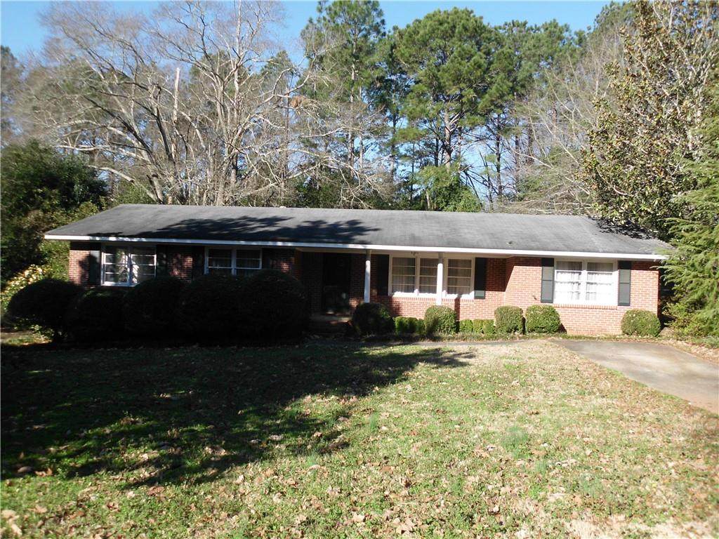 6147 Shamrock Drive - Photo 1