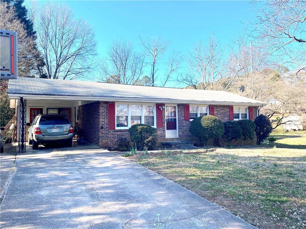 2032 Glynbrook Drive - Photo 1