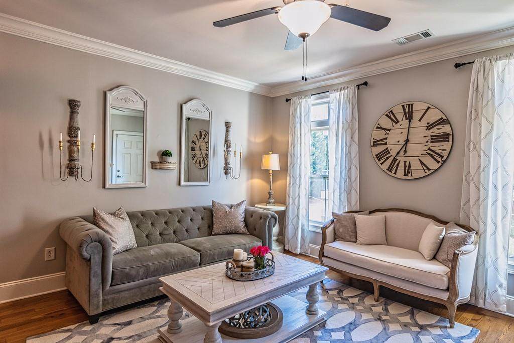 855 Perennial Drive - Photo 1