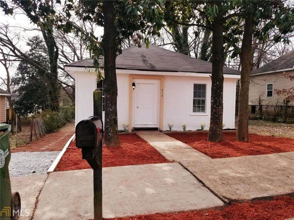 212 Fletcher Street - Photo 1