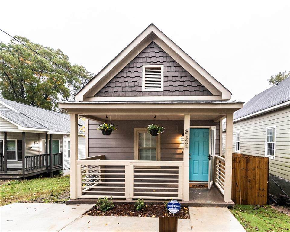820 Welch Street - Photo 1