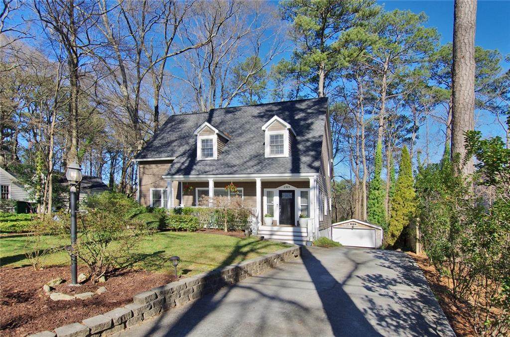 2325 Pine Grove Drive - Photo 1