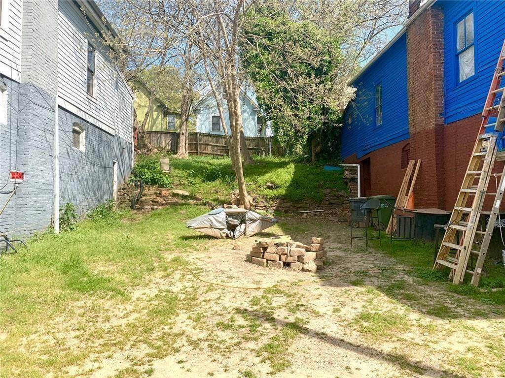 192 Carroll Street - Photo 1