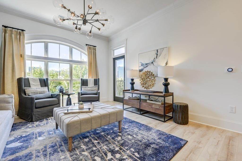 625 Piedmont Avenue - Photo 1