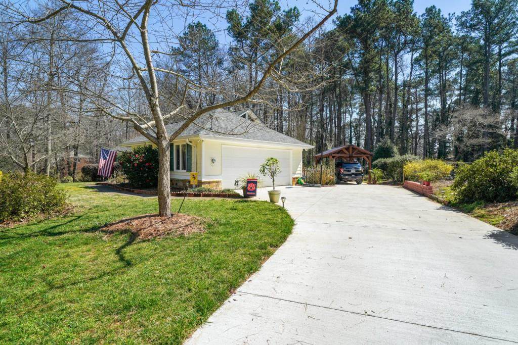 215 Hollyberry Lane - Photo 1