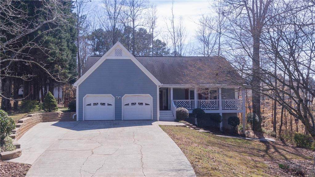 1199 Parkwood Chase - Photo 1