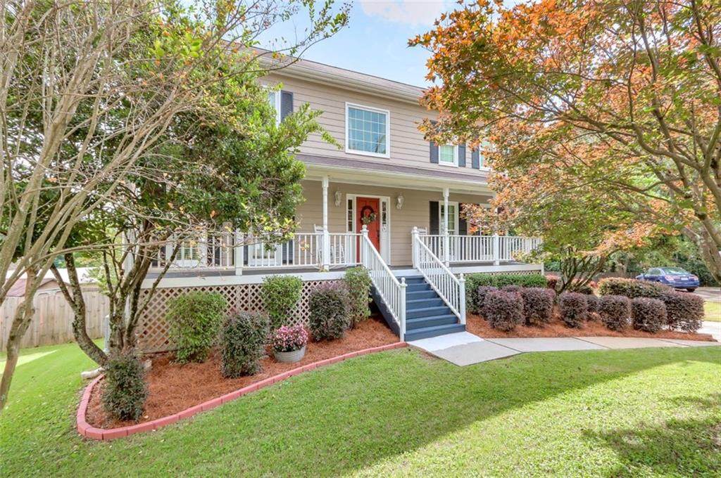 900 Coach House Drive - Photo 1