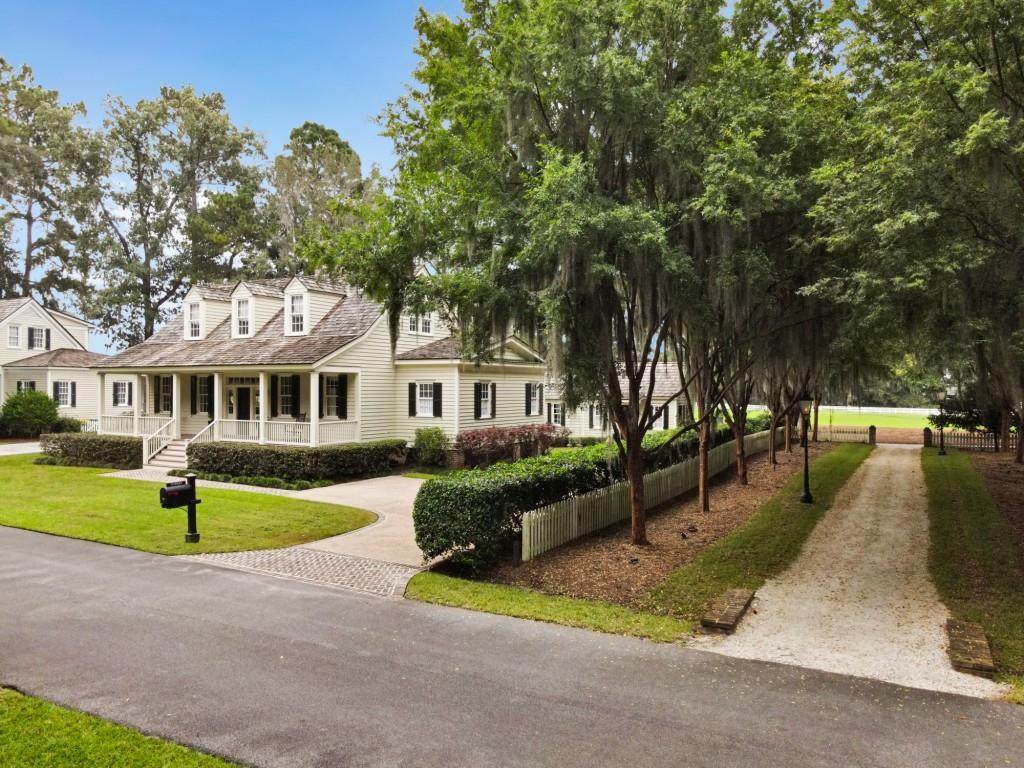 105 Cypress Crossing - Photo 1