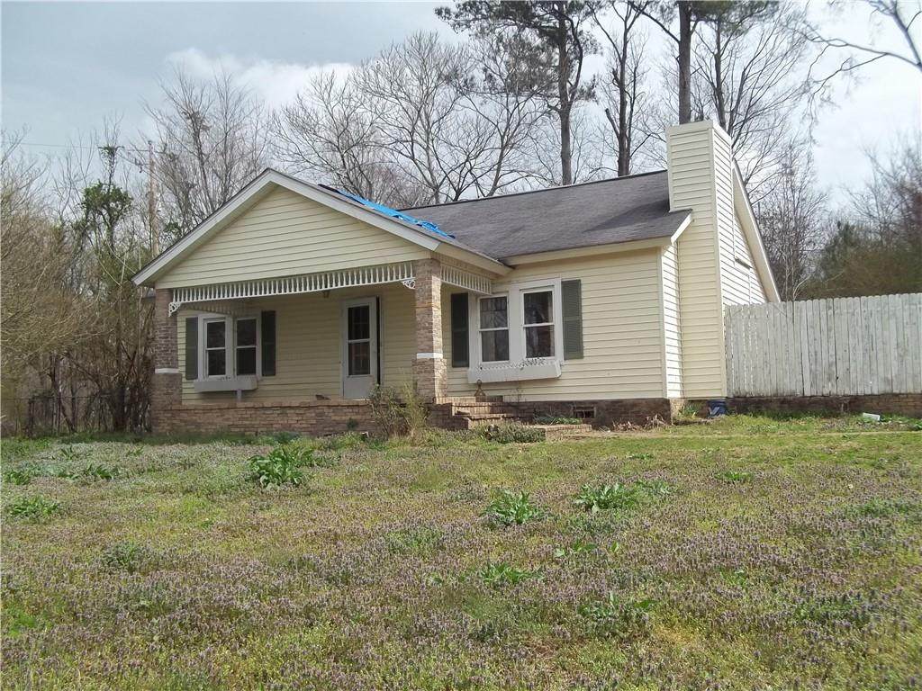 1076 Crumbley Road - Photo 1