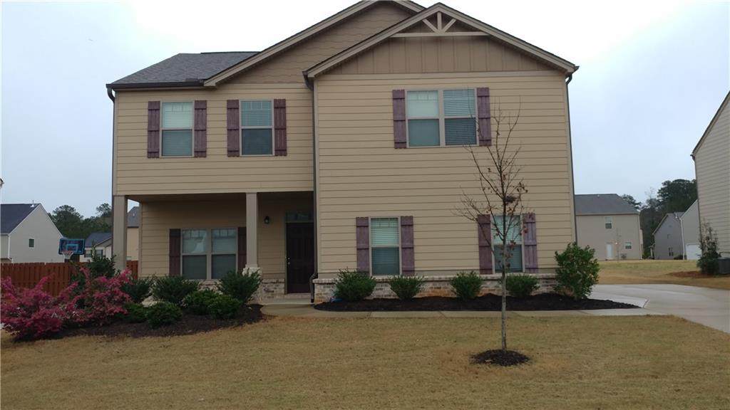 150 Oakwood Drive - Photo 1
