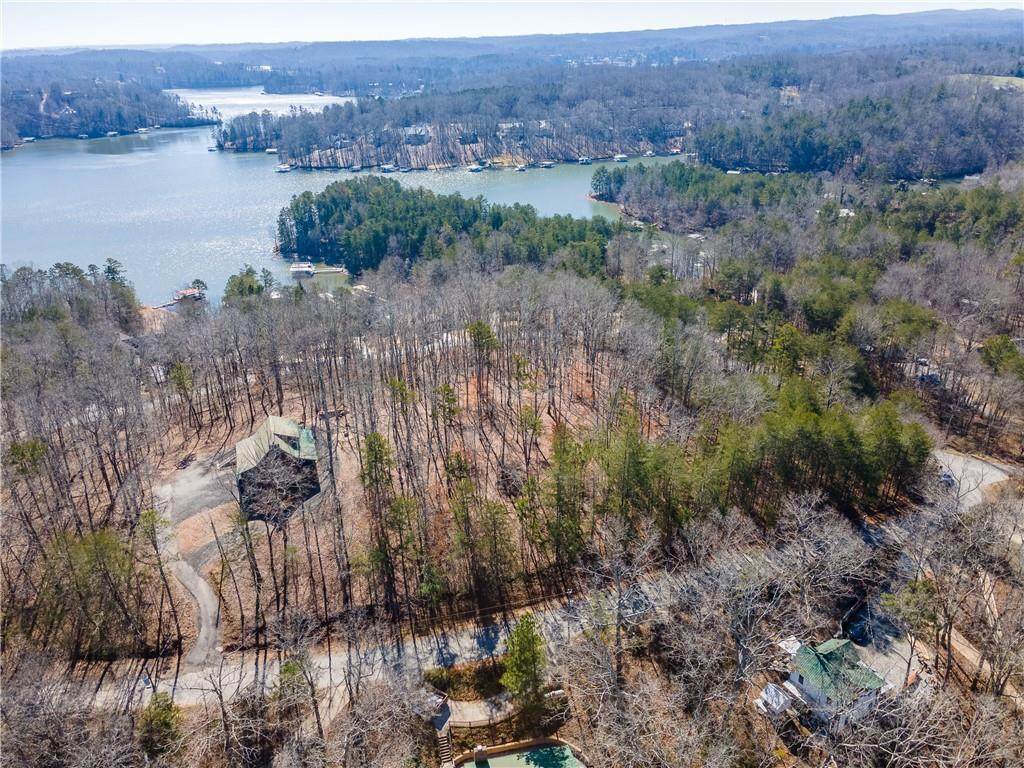 566 Chestatee Point - Photo 1