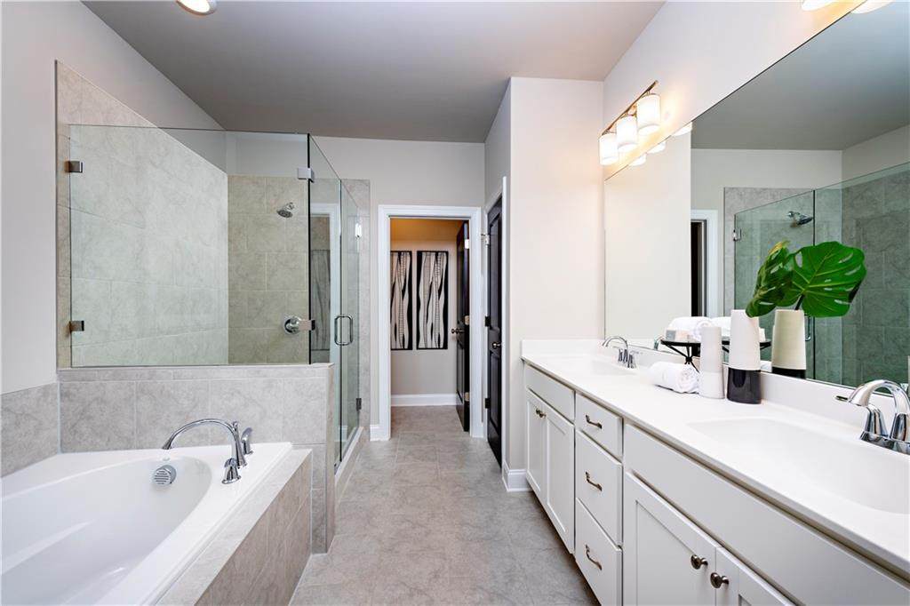 808 Angora Alley - Photo 1
