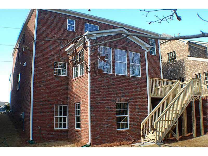 7019 Walham Grove Road - Photo 1