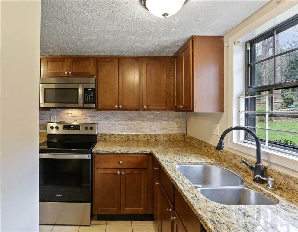 715 Cedar Pointe Court - Photo 1