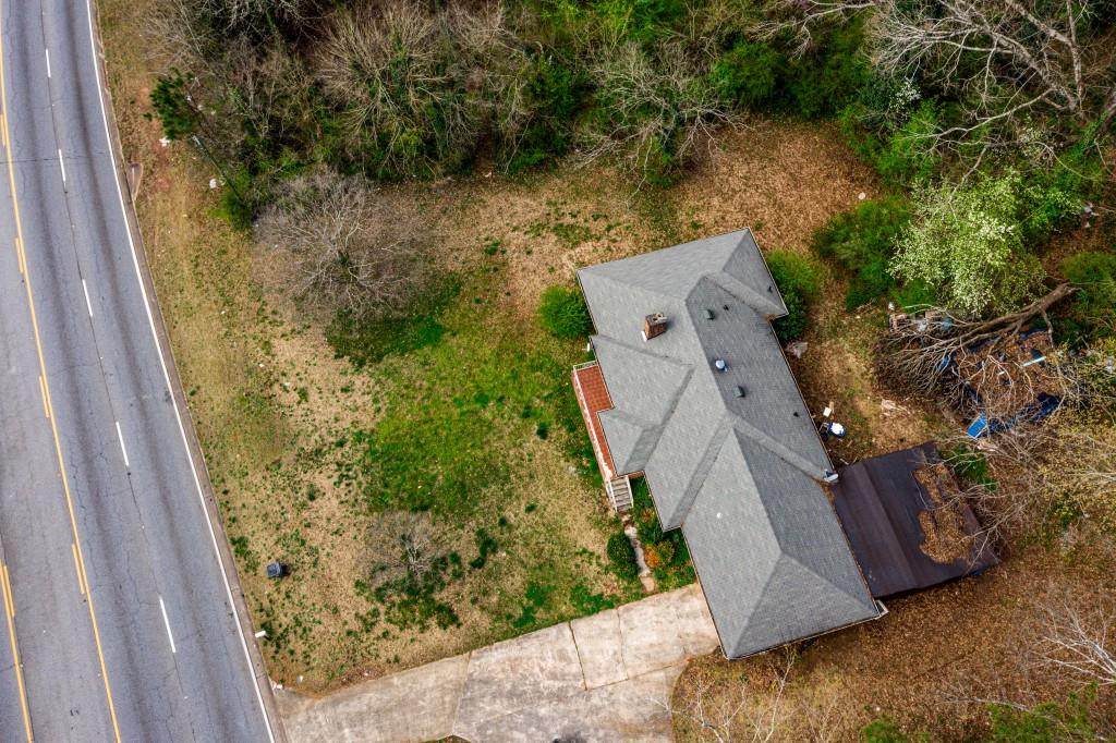 1725 Lawrenceville Highway - Photo 1