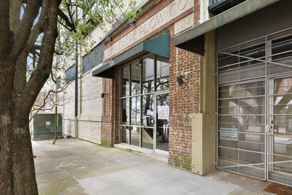 326 Nelson Street - Photo 1
