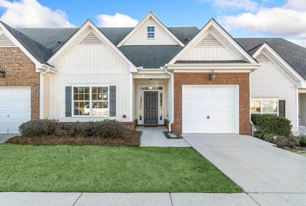 131 Riley Circle - Photo 1