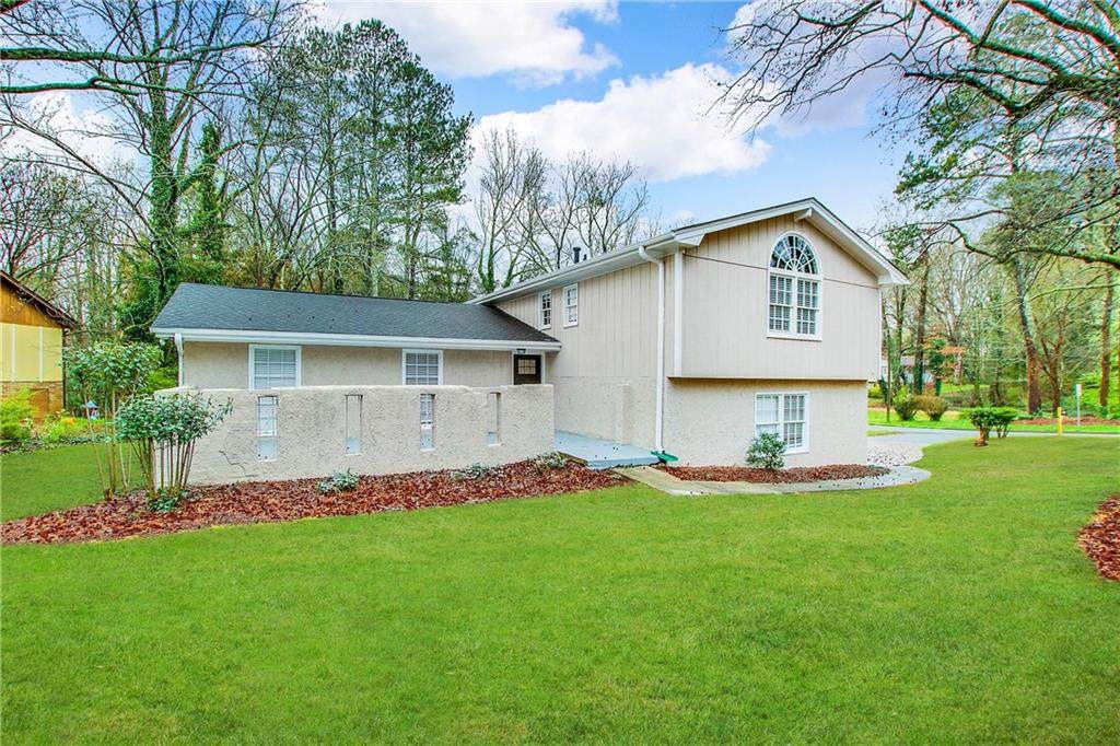 3276 Mar-Lanta Drive - Photo 1