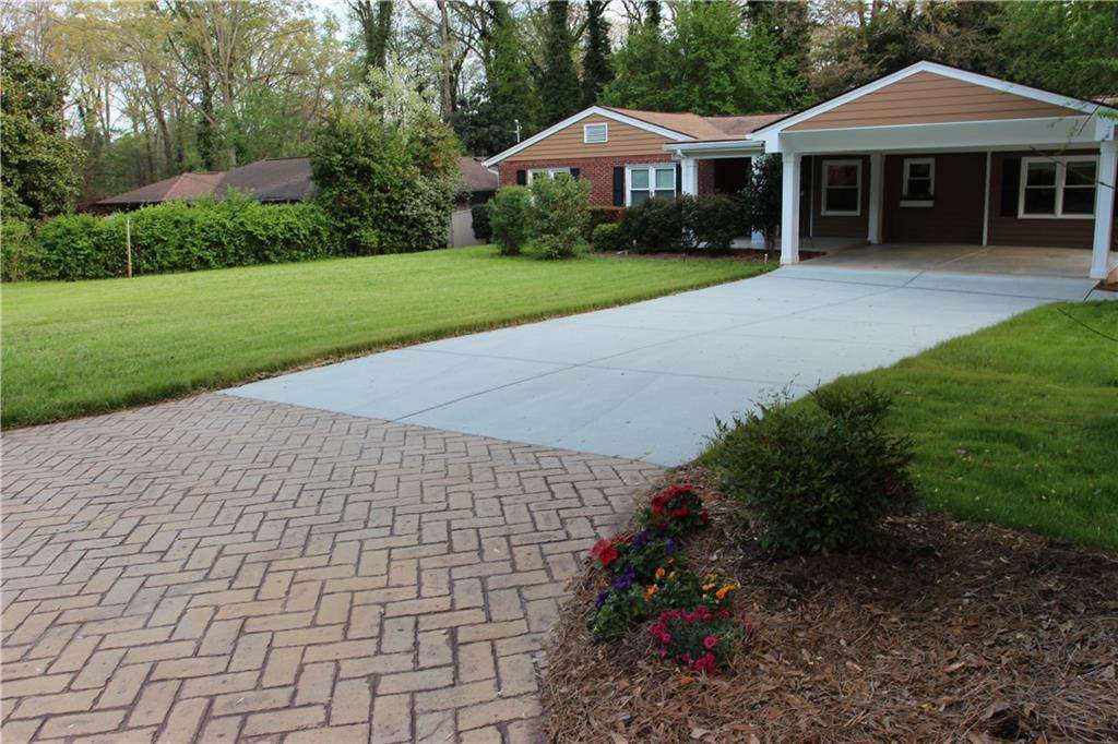 1419 Lively Ridge Road - Photo 1