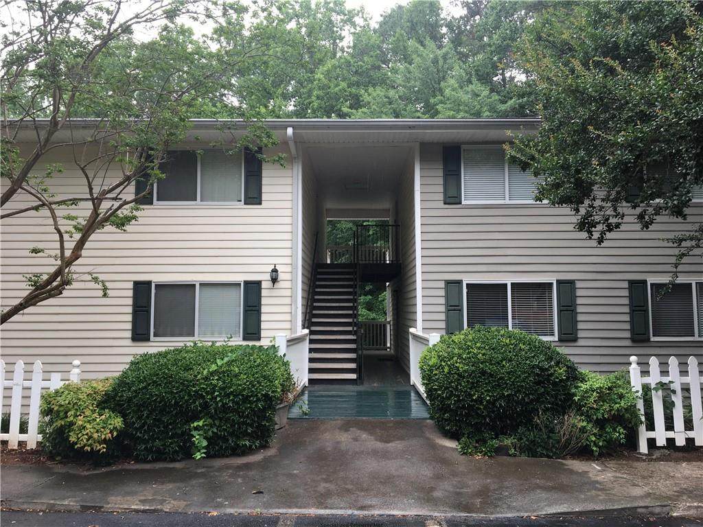 1412 Foxhall Lane - Photo 1