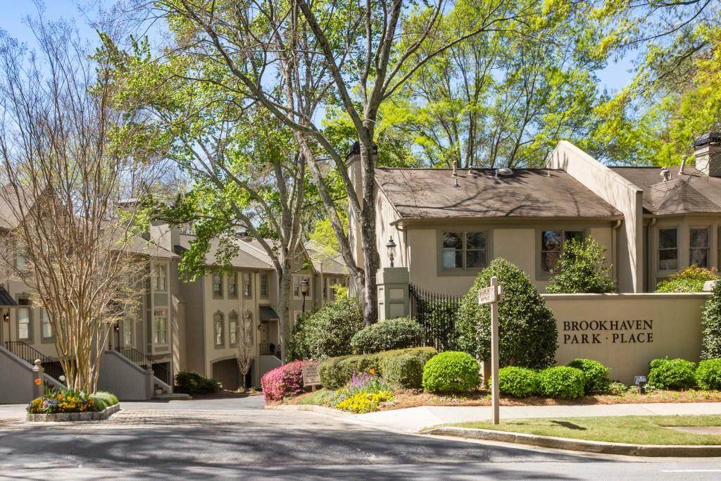 1215 Brookhaven Park Place - Photo 1