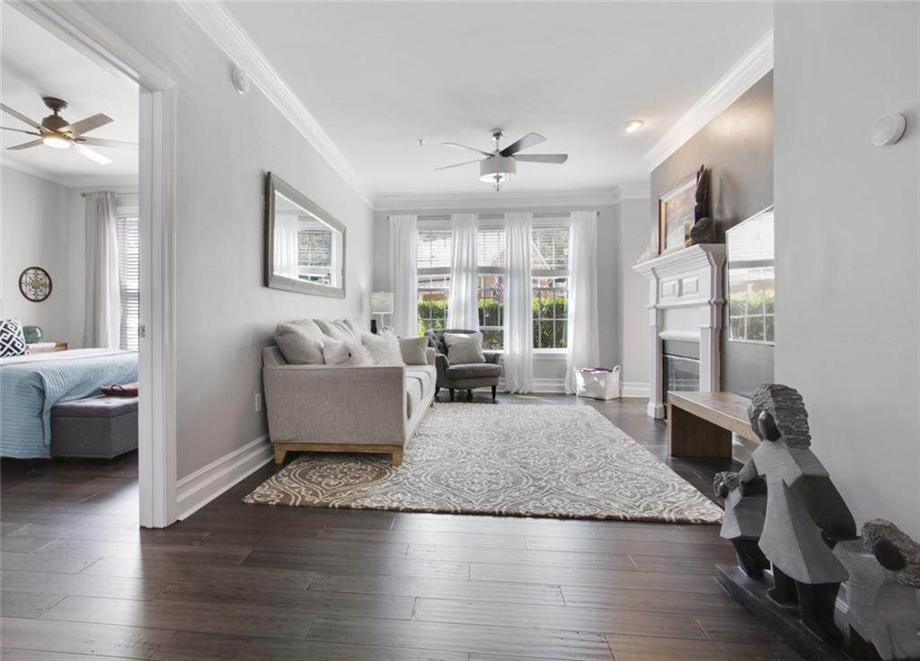 112 Ashford Circle - Photo 1