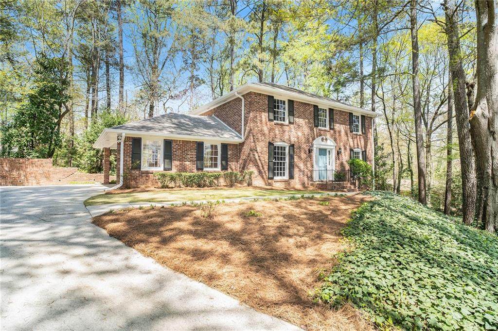 2404 Flintshire Court - Photo 1