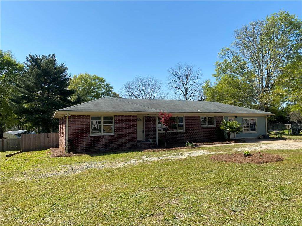 431 Cherokee Road - Photo 1