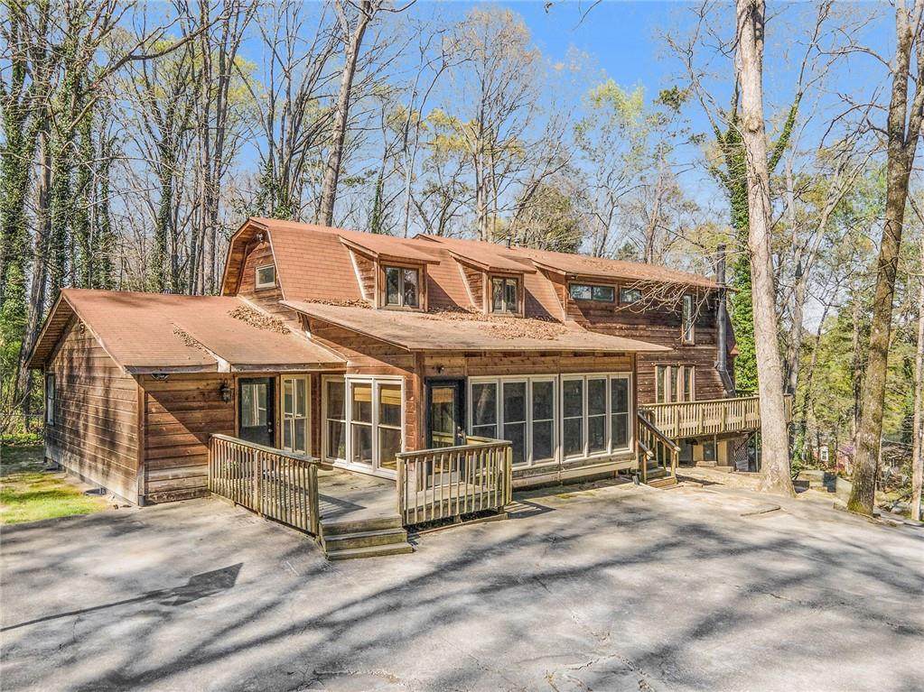 2530 Rockbridge Road - Photo 1
