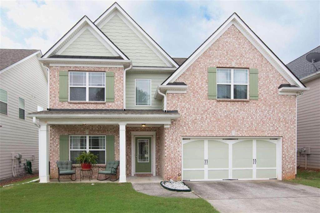 729 Lynnfield Drive - Photo 1